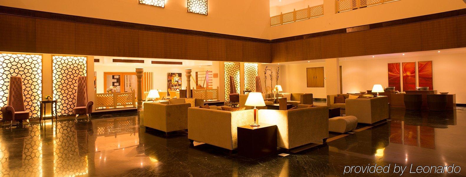 Hotel Golden Tulip Udaipur Extérieur photo