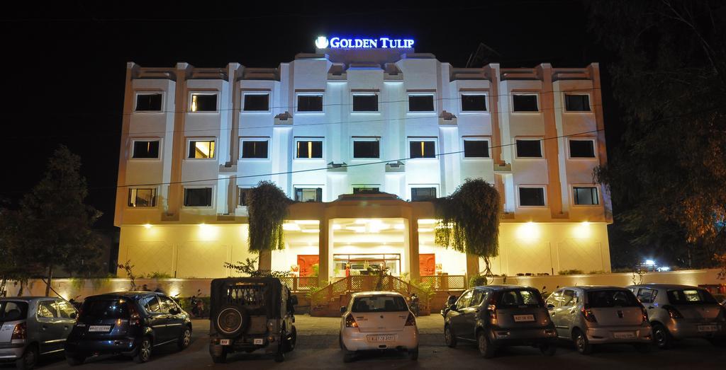 Hotel Golden Tulip Udaipur Extérieur photo